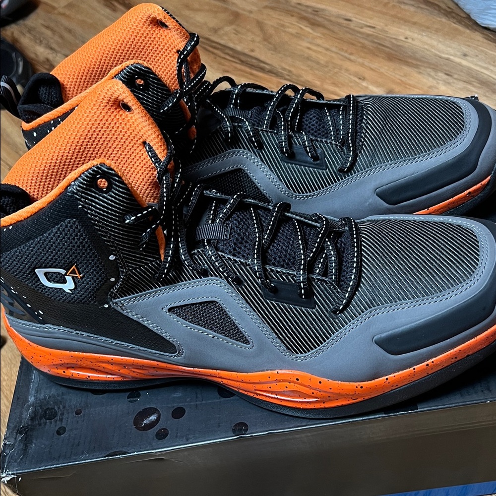 Men’s q4 urban assault n forcer